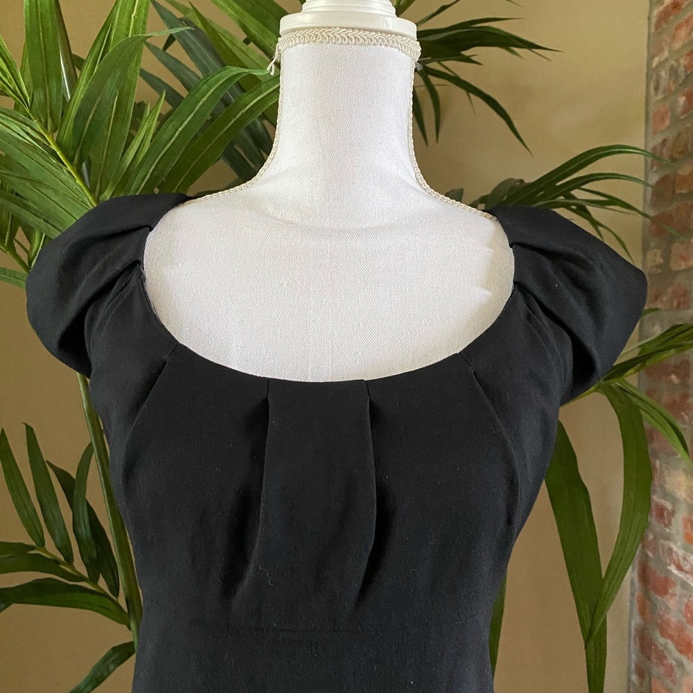 ABAETE DRESS - Picture 2 of 7